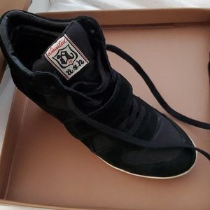 Ash heel sneakers